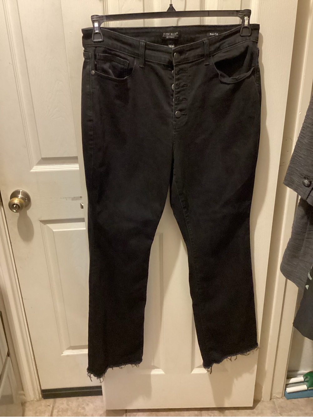 Judy Blue Black Boot Cut Jeans with Raw Hem